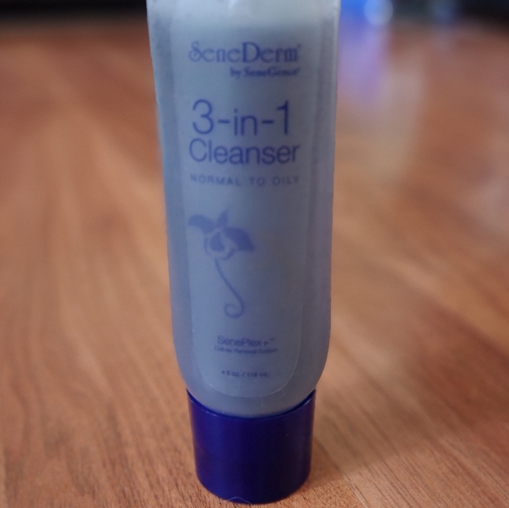 SeneGence Cleaner